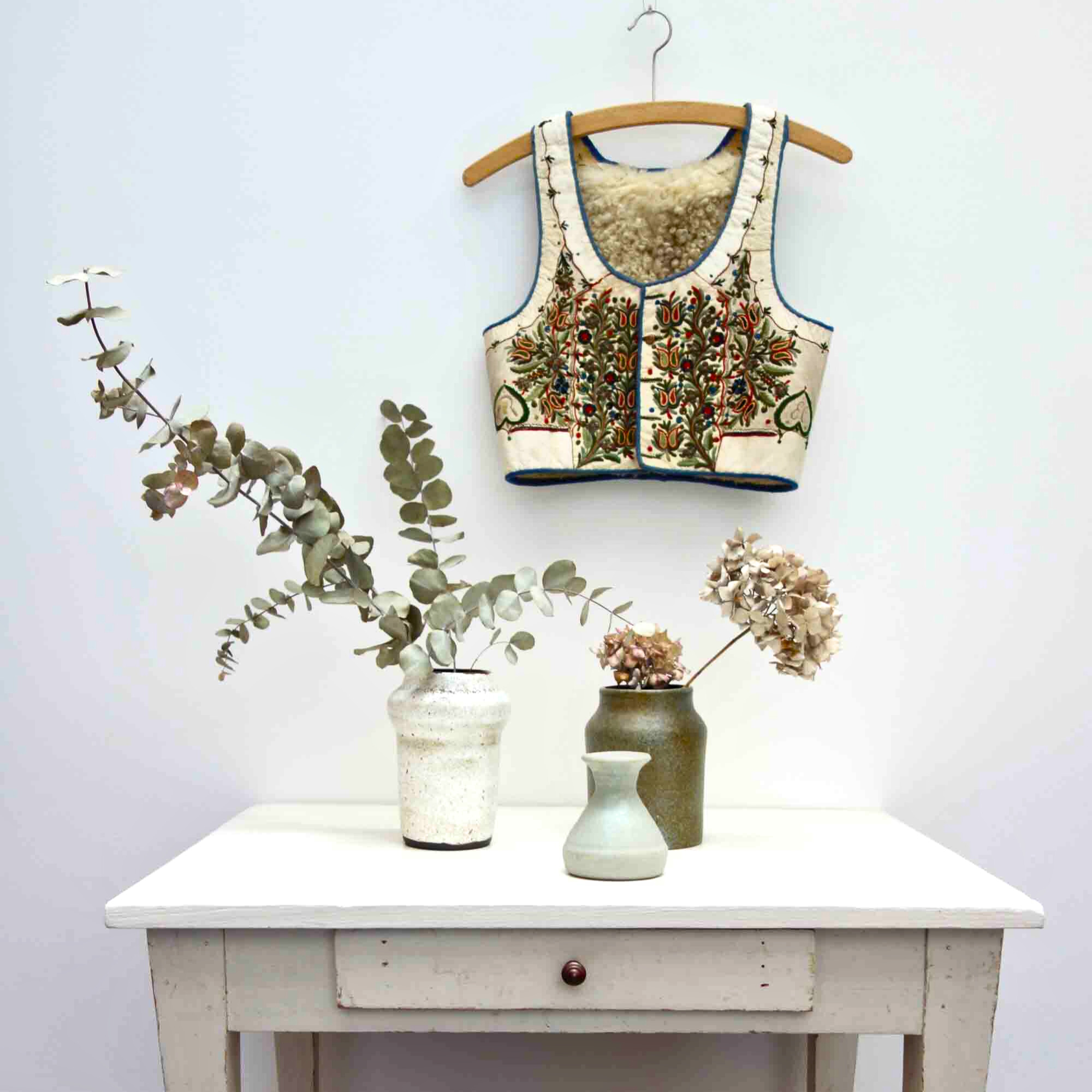 Mademoiselle l'Ancien boutique et atelier vintage Bruxelles